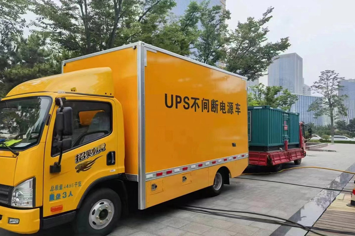 毛阳镇发电机租赁施工现场