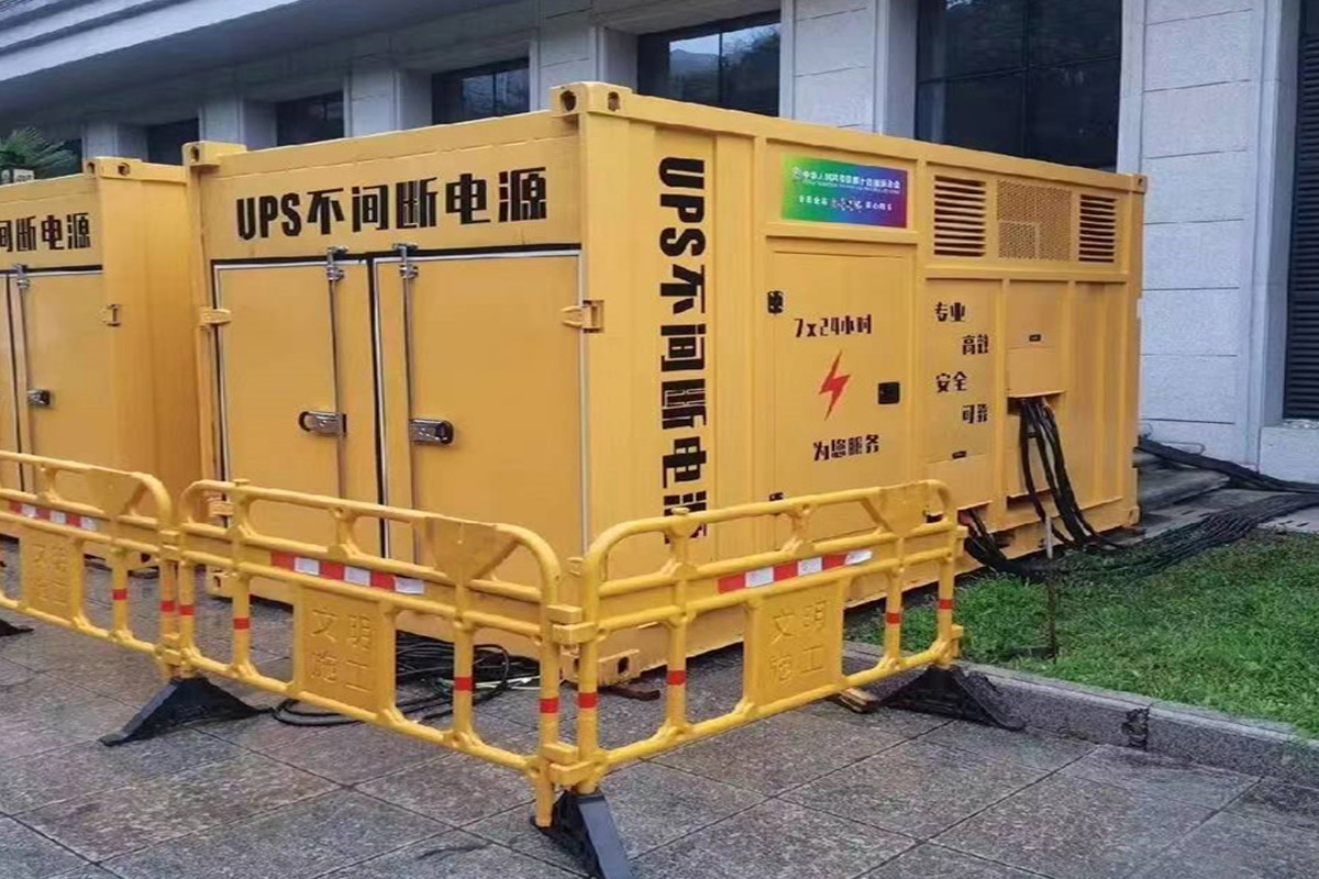 毛阳镇发电机租赁施工现场